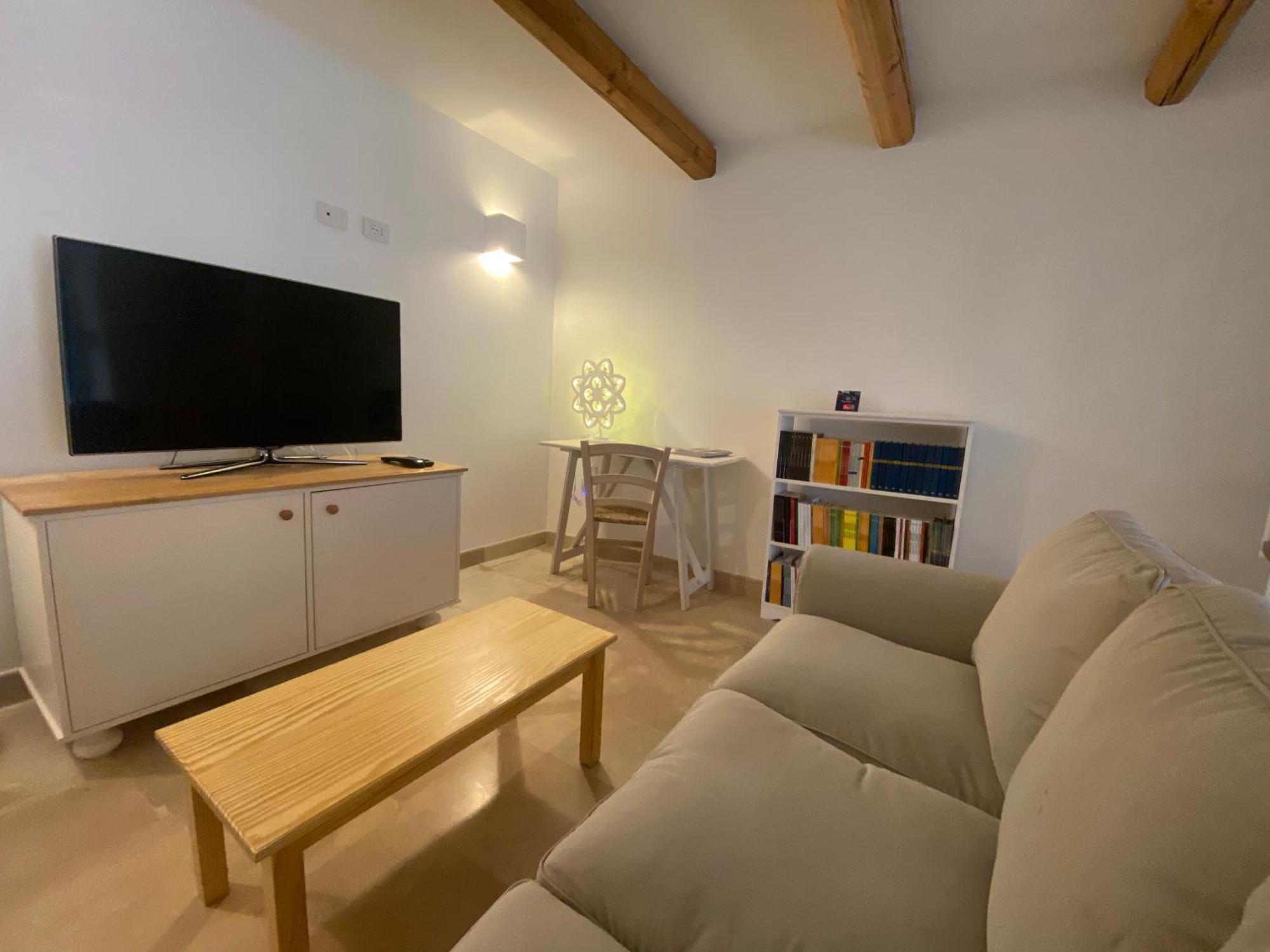 A Casa Del Console Apartment Manfredonia Esterno foto